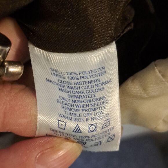 Lands' End tan rain jacket size medium - Picture 4 of 7